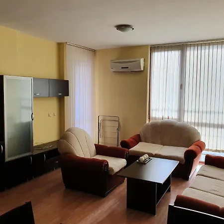 Tiffany Apart מלון בורגאס